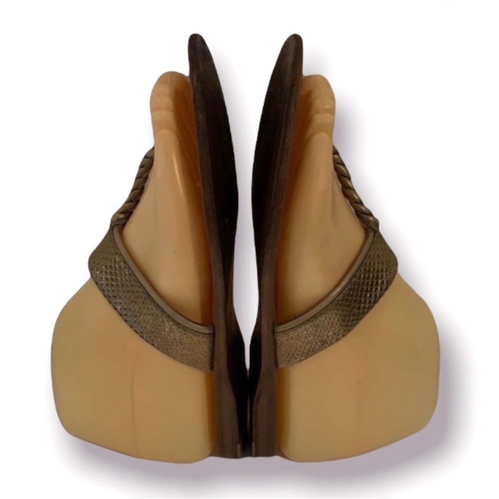 Authentic Salvatore Ferragamo luxury designer leather Sandals sz 7 - Picture 5 of 7